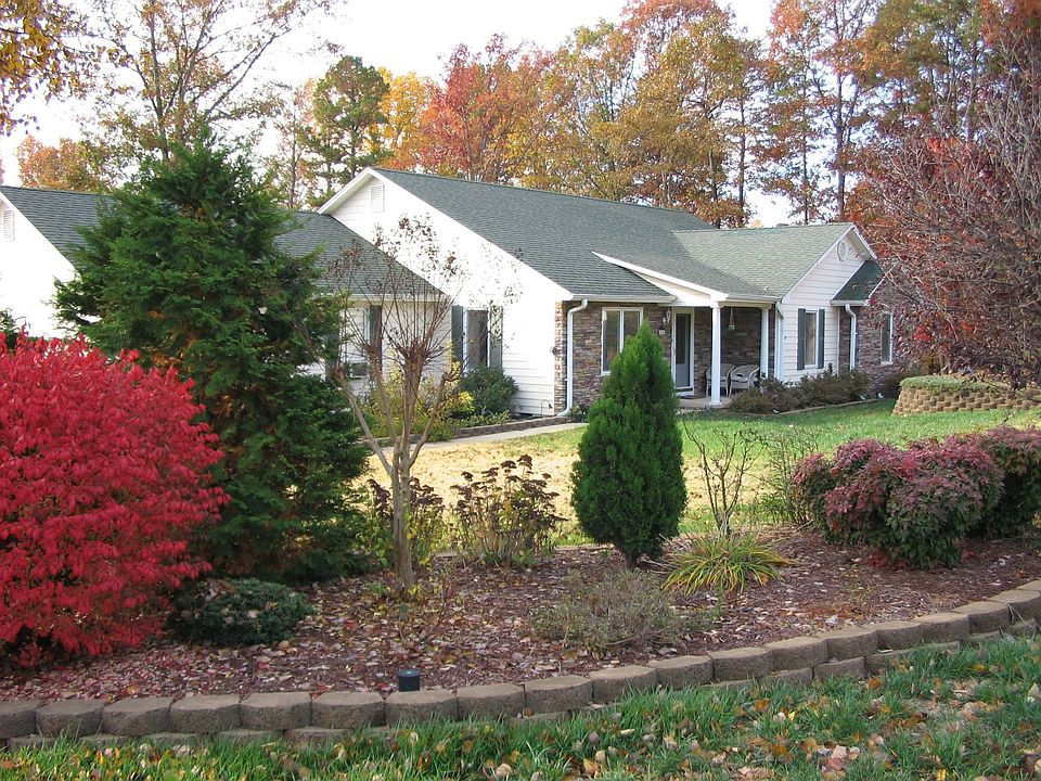 3 Bedroom Ranch On Cove W/Bo