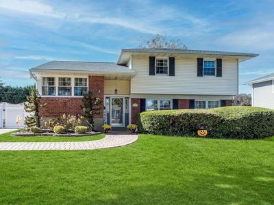 106 Hobart Street, East Islip, NY, 11730