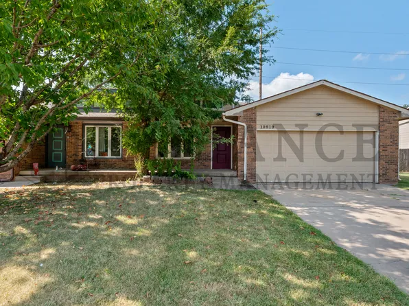 10919 W Nantucket St, Wichita, KS 67212