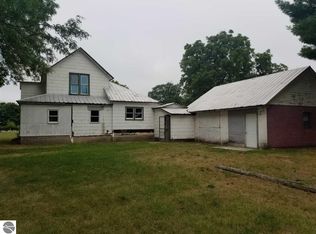 4418 W South County Line Rd, Saint Louis, MI 48880