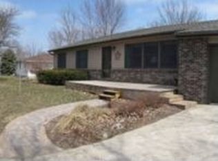 5904 Alta Vista Rd, Ames, IA 50010