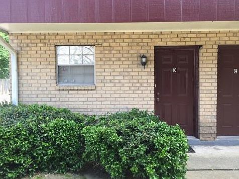 2nd image of 3116 Phoenix St APT D