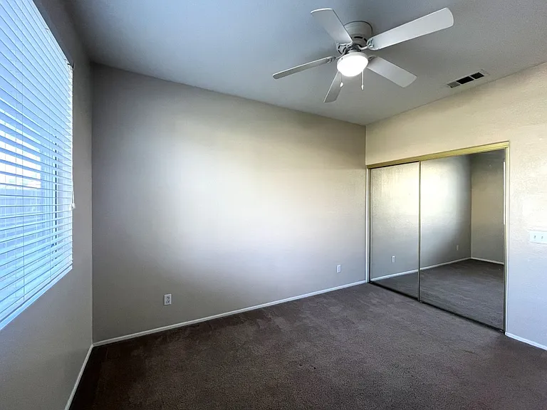 4130 Prairie Dunes Dr — Photo 30