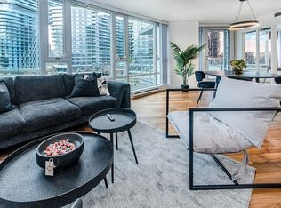 918 Cooperage Way, Vancouver, BC V6B0A7