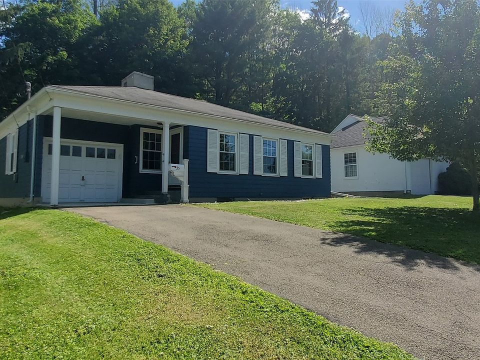1st image of 35 Moore Ave