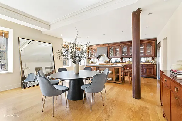 Sold by Corcoran | media 3