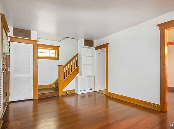 2nd image of 342 Greylock Prwy