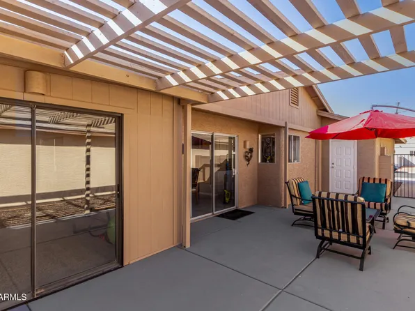 9725 E Navajo Place, Sun Lakes, AZ 85248