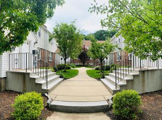104 Foster Ter #104, Boston, MA 02135