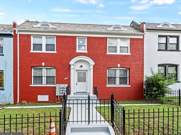 1258 Simms Pl NE, Washington, DC 20002