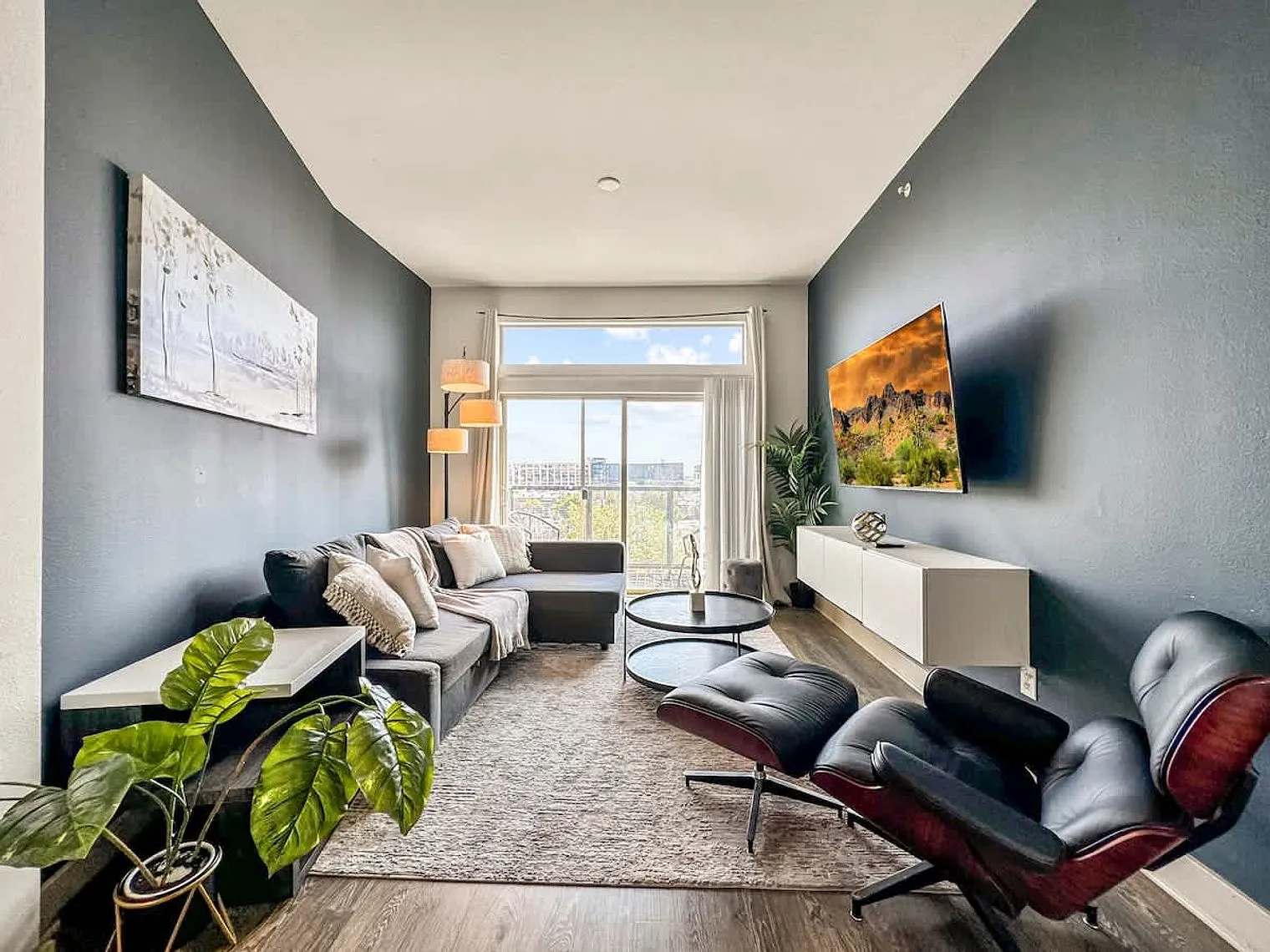 2 bed, 2.0 bath, $3,822 — Photo 1