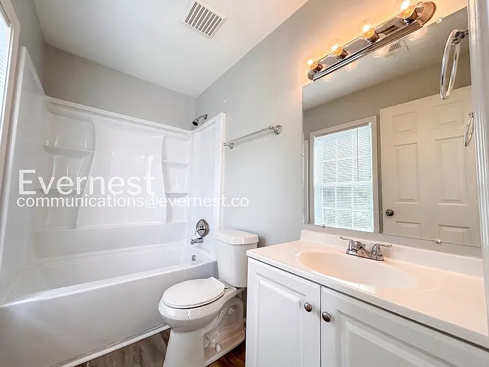 687 S Evelyn Pl NW — Photo 9