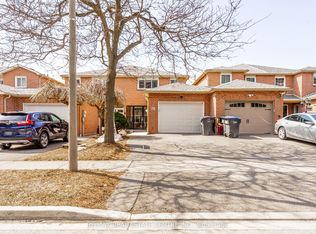 28 Silverstream Rd, Brampton, ON L6Z 3W5