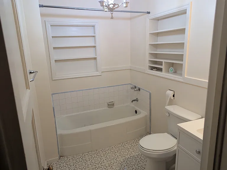 3030 Chester Ln — Photo 15