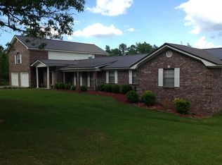 77 Mattie Dr, Ellisville, MS 39437