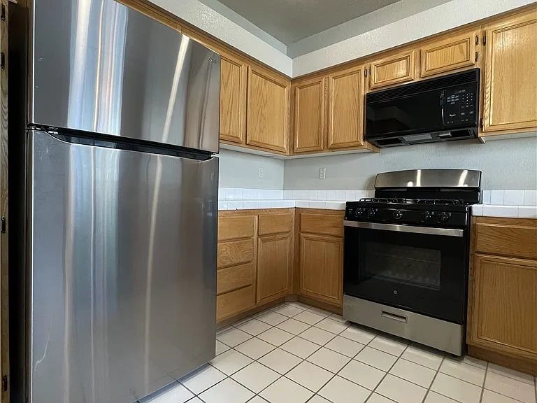 5155 W Tropicana Ave #2079 — Photo 5