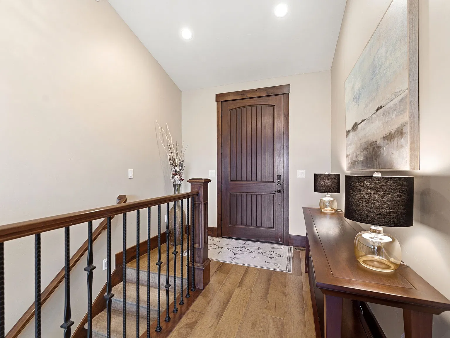 4 bed, 3434 sqft, $5,800 — Photo 4