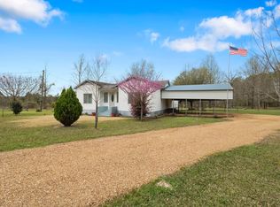 259 Elray Wellman Rd, Hineston, LA 71438