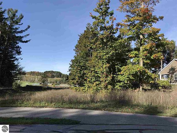 2nd image of 5397 Lone Beech Dr