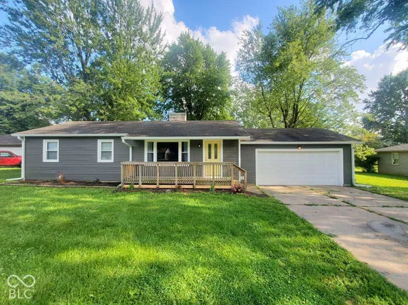 3013 E Royerton Rd, Muncie, IN 47303