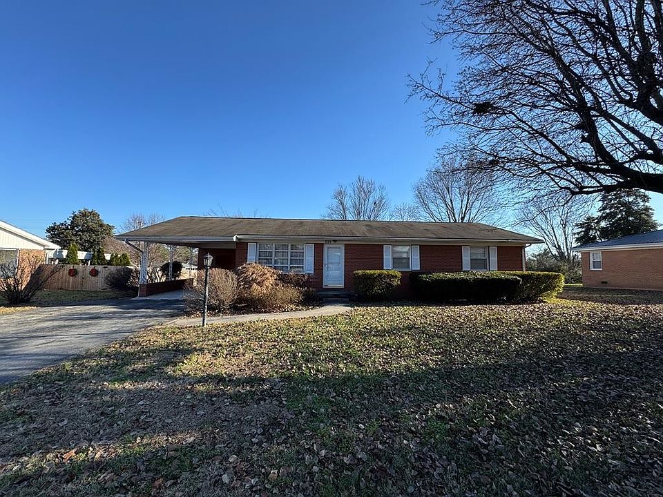 1st image of 210 Wayne Dr