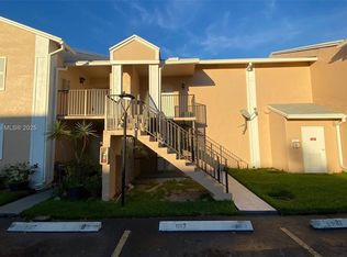 1017 Washington Cir APT F, Homestead, FL 33034