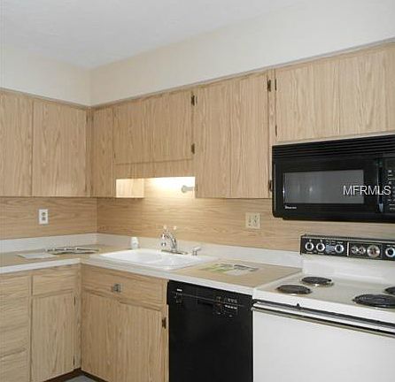 3rd image of 5127 Lahaina Dr