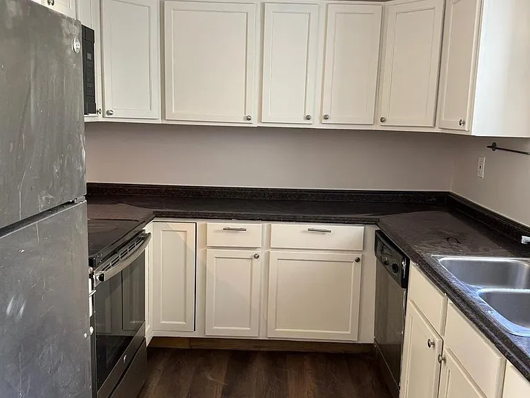 9552 SW 1st Ct #3-F — Photo 2