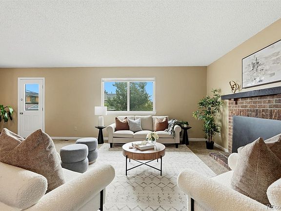 3rd image of 1060 Downing Way