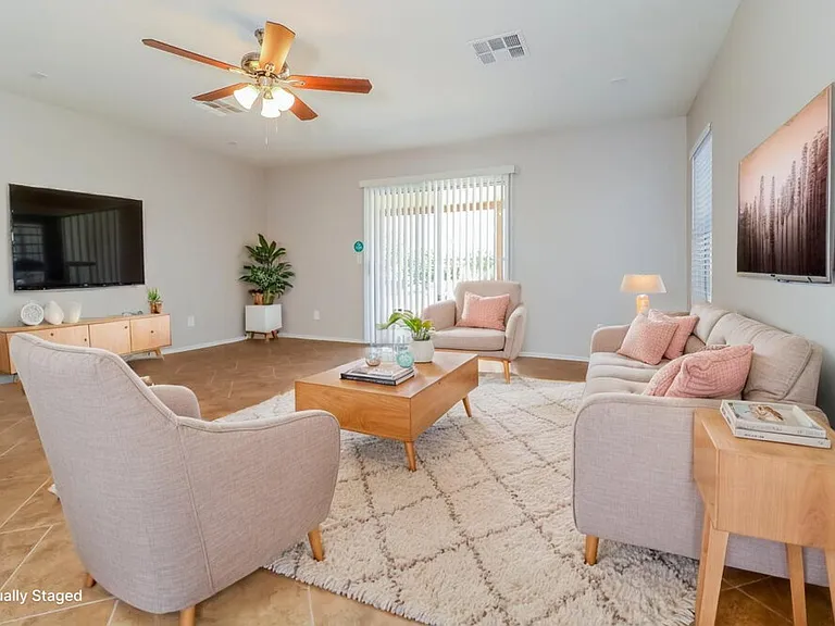 22614 W Papago St — Photo 4