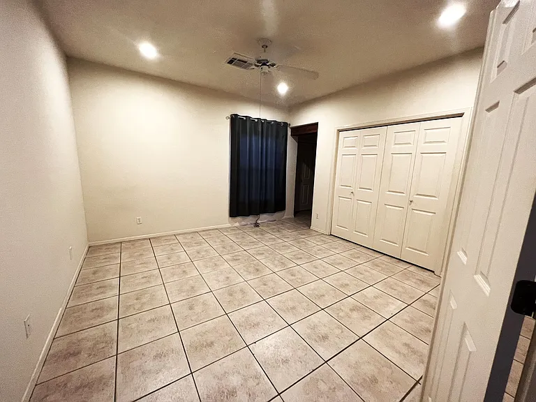 740 Canyon Point Rd — Photo 8