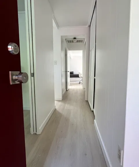135 Greenmeadow Way — Photo 18