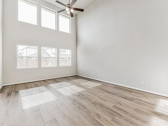 5th image of 31511 Oak High Circle