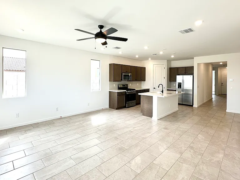 15598 W Hackamore Dr — Photo 15