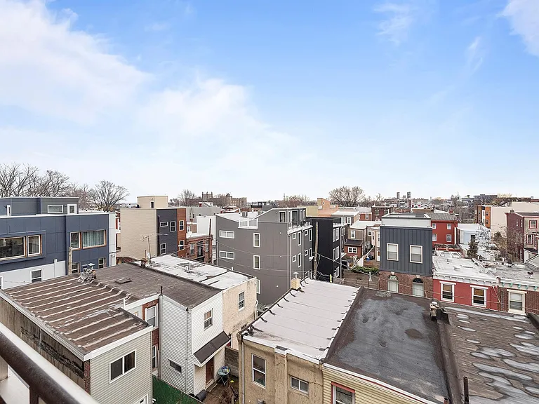 438 Memphis St #21 — Photo 10