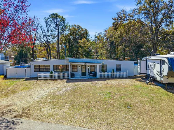 1506 S Oregon Cir, Tampa, FL 33612