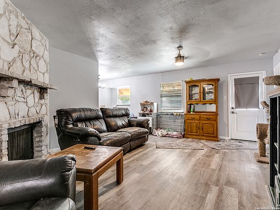 5th image of 5527 Colewood