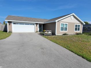 5092 S Liberty Dr, Traverse City, MI 49685
