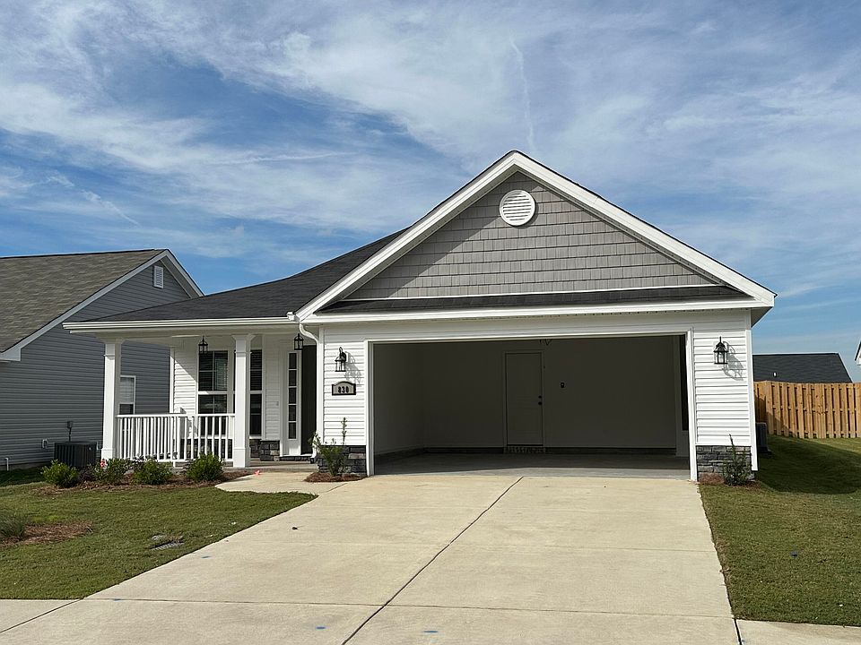 2nd image of 830 Goodale Drive
