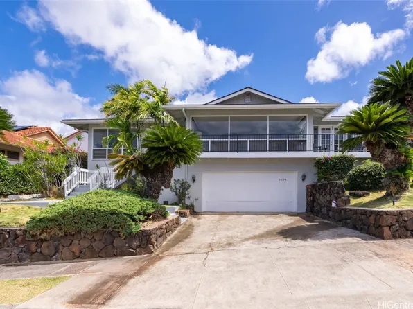 1434 Ihiloa Loop, Honolulu, HI 96821