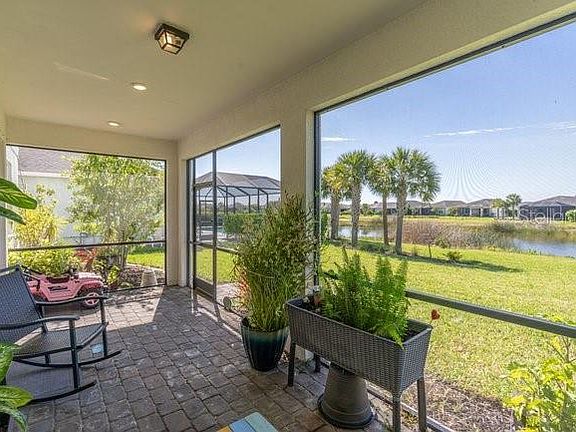 2nd image of 42982 PARKSIDE COURT
