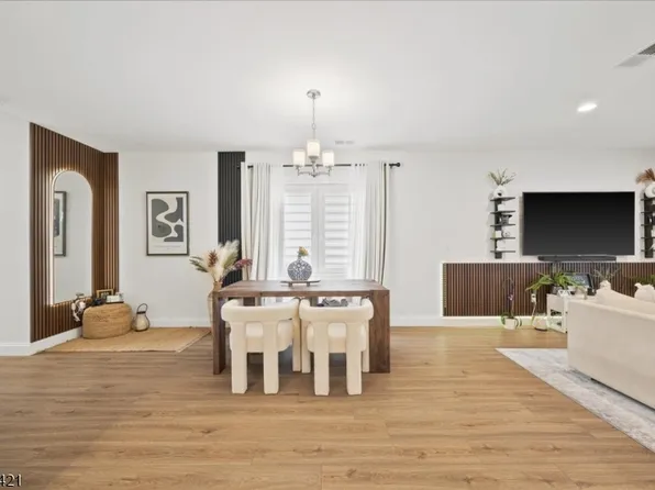 909 Bergen Ave, Linden City, NJ 07036