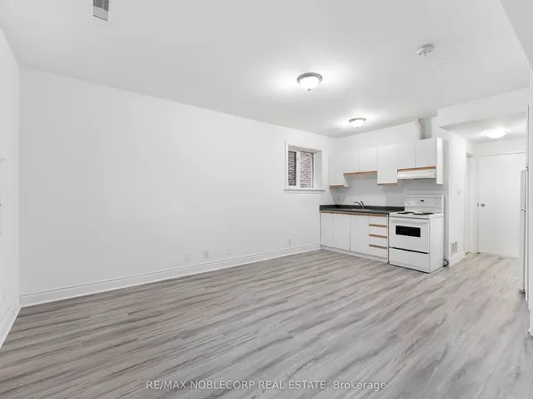 67 Florence Cres #Basement, Toronto, ON M6N 4E8
