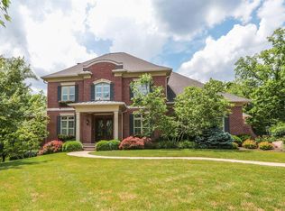 7 Beaufort Hunt Ln, Cincinnati, OH 45242