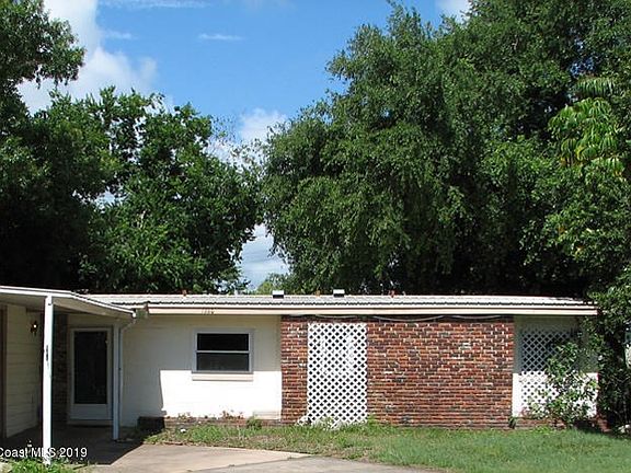1360 Dozier
