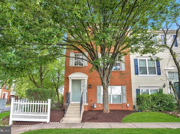 14165 Gabrielle Way, Centreville, VA 20121