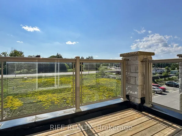 2623 Garrison Cross, Pickering, ON L1X 0E4