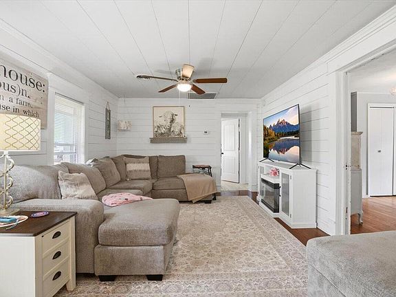 3rd image of 2605 Rocky Branch Rd