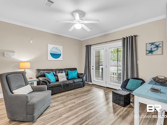 5th image of 450 Park Ave APT 709