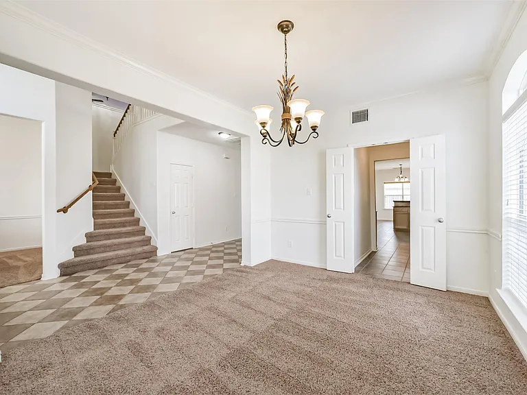 315 Willow Pointe Dr — Photo 6